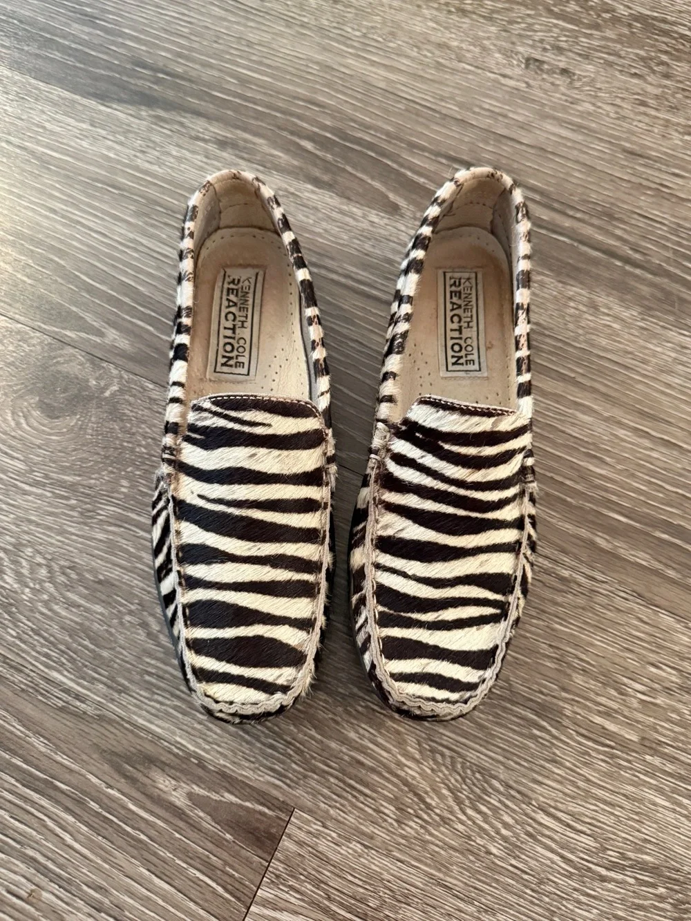 Kenneth Cole Reaction y2k zebra print calf hair slip-on loafers